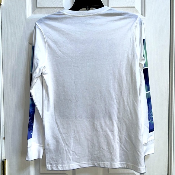 Old Navy Boys white long sleeved t-shirt with prints NWOT - Picture 4 of 4